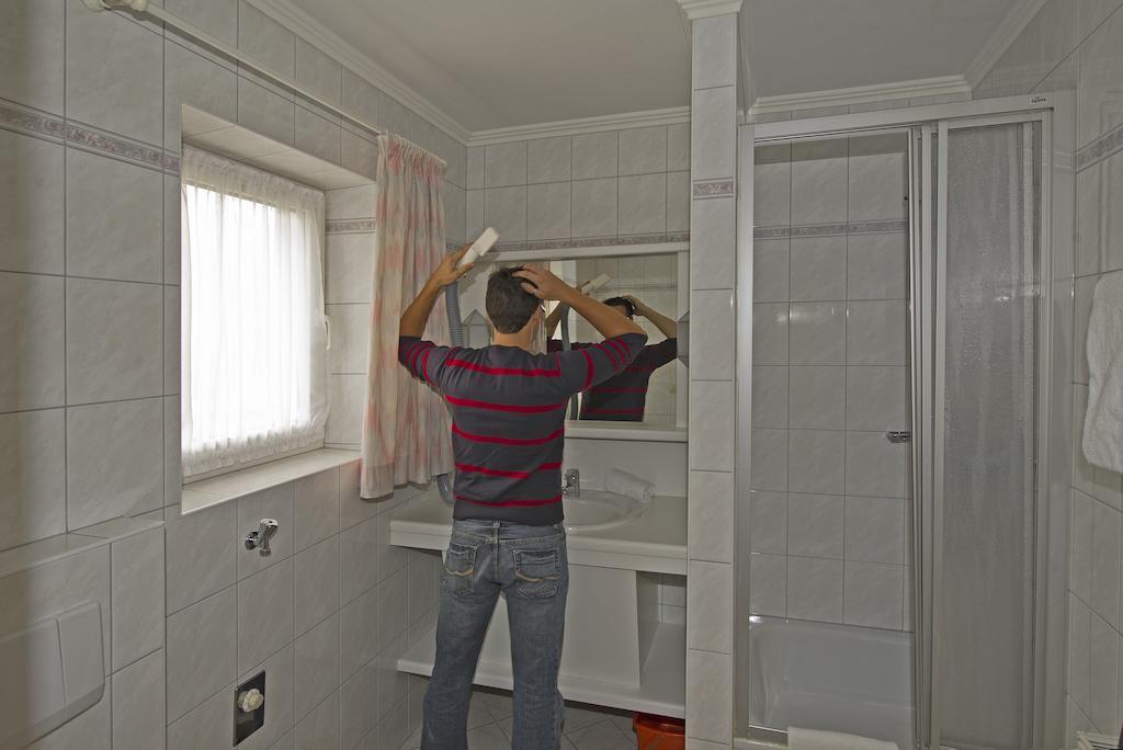 Tirolerhaus Apartment Walchsee Phòng bức ảnh